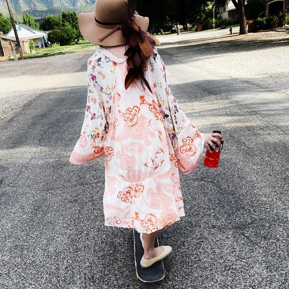 Meet your Posher, Ashley - Picture 3 of 12